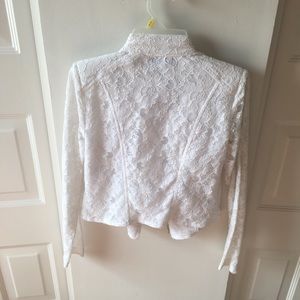 Jennifer Lopez Jackets & Coats - Jennifer Lopez White Lace Jacket! Jennifer Lopez Jackets & Coats - Jennifer Lopez White Lace Jacket!